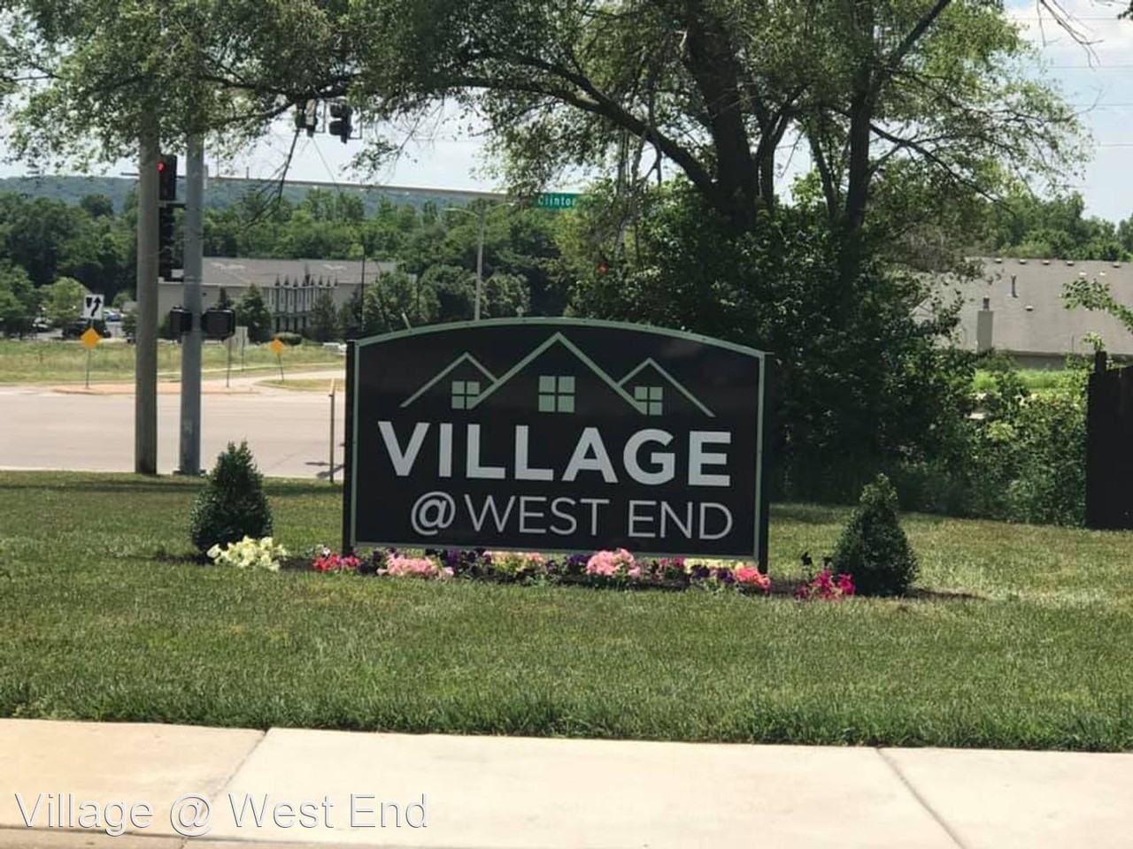 Village West End 4 bedroom townhomes Apartments 4501 Wimbledon Dr