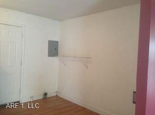 5139 N Corrington Ave - Photo 3 of 12