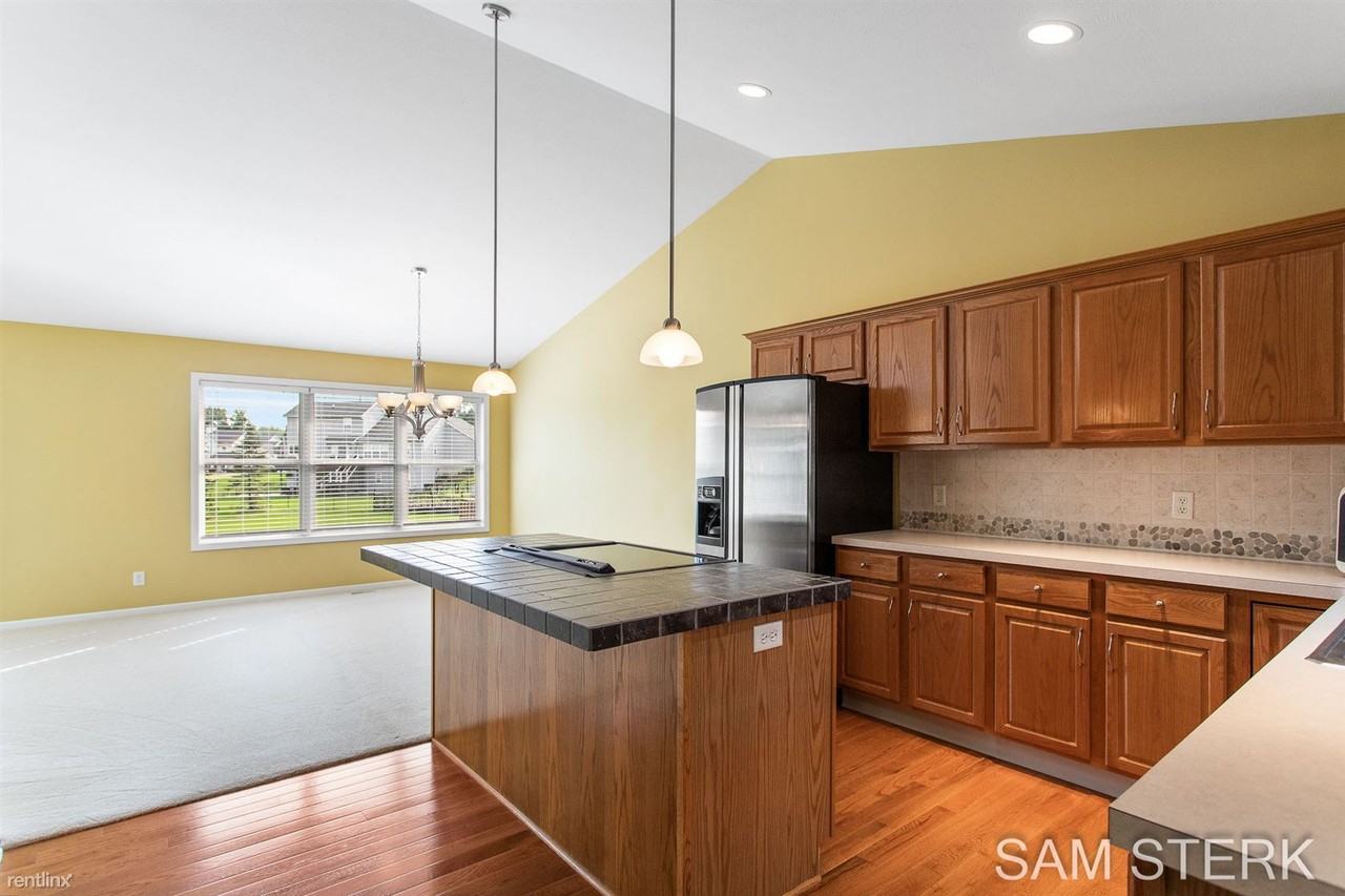 3685 Kinnrow Ct Nw - Photo 3 of 31