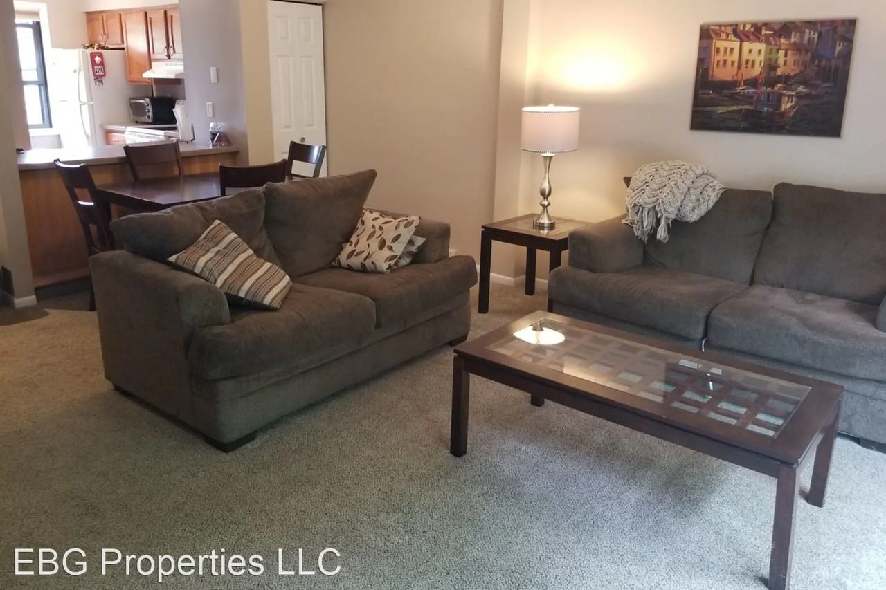 120 Forest Dr - Photo 2 of 15