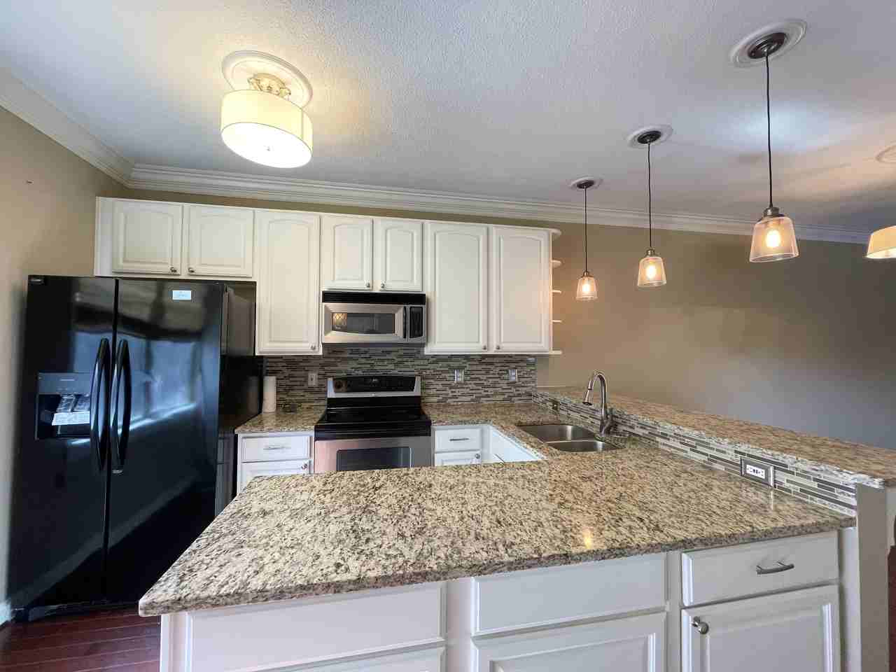 4541 Madison Avenue - Photo 3 of 16