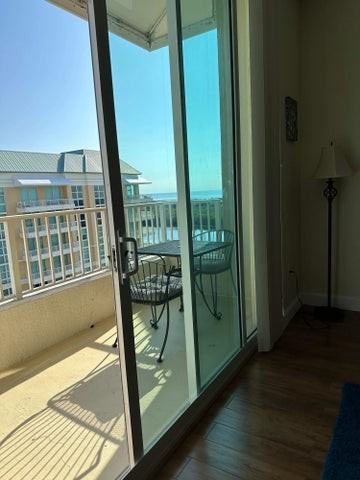 625 Casa Loma Boulevard - Photo 3 of 4