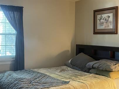 4808 Fitzhugh Ave - Photo 3 of 15