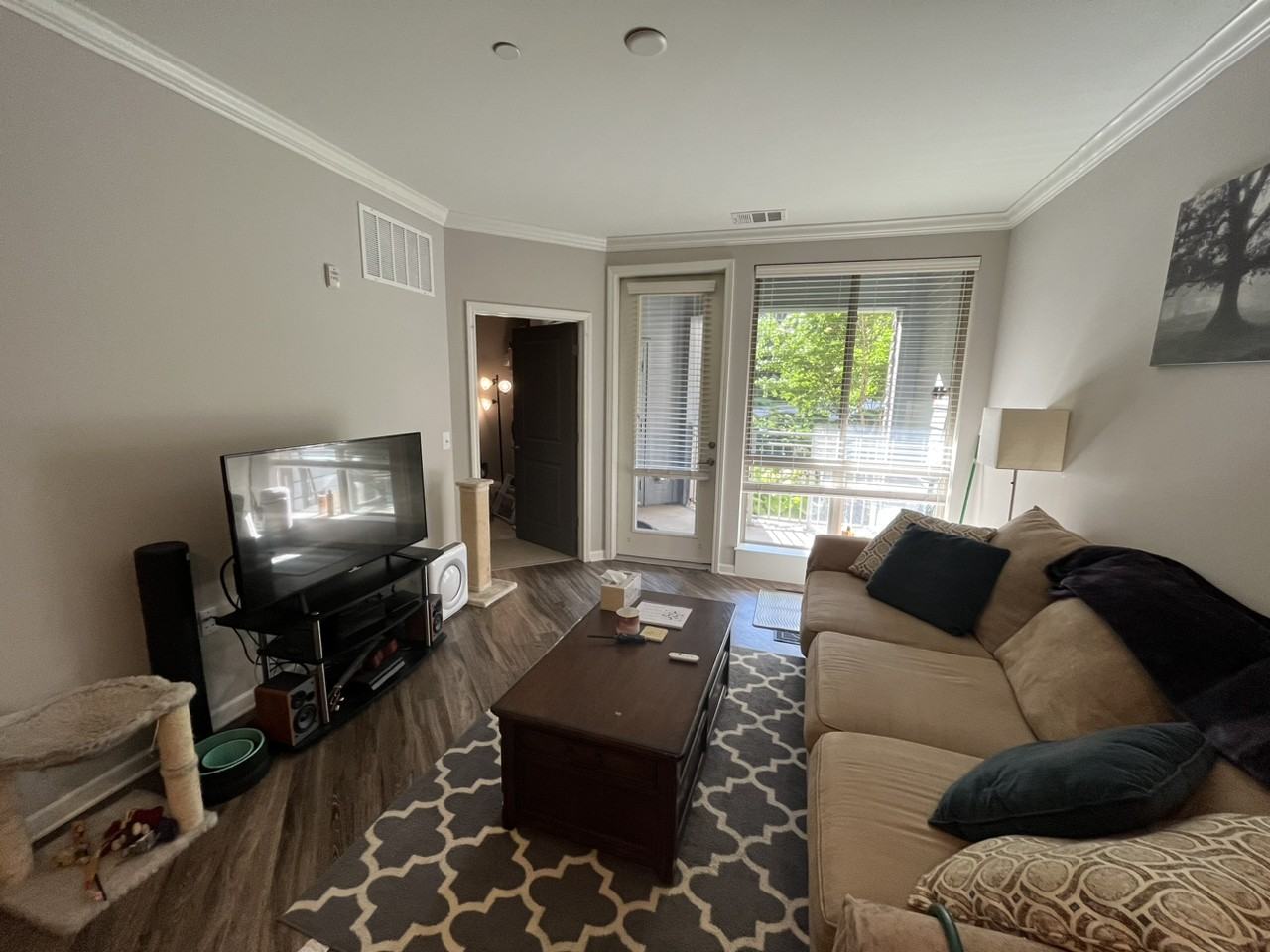 325 Penn Rd - Photo 3 of 13