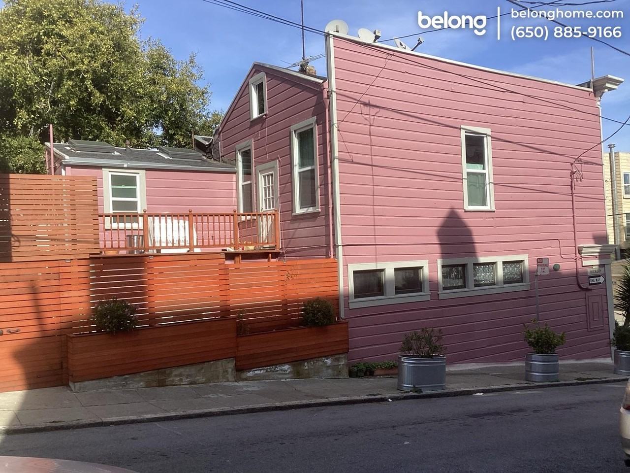 529 Buchanan St - Photo 2 of 18