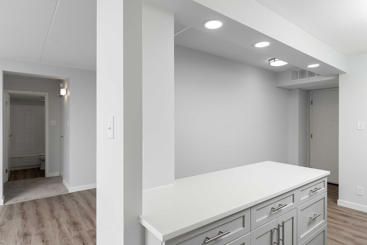 Gable Arms - Photo 2 of 50