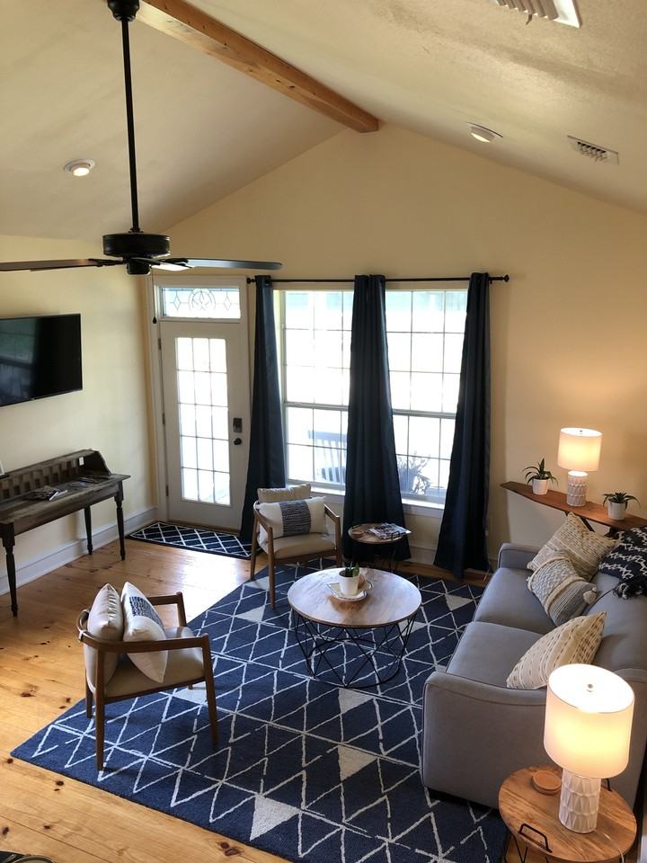 226 N Owens St #NA - Photo 2 of 10