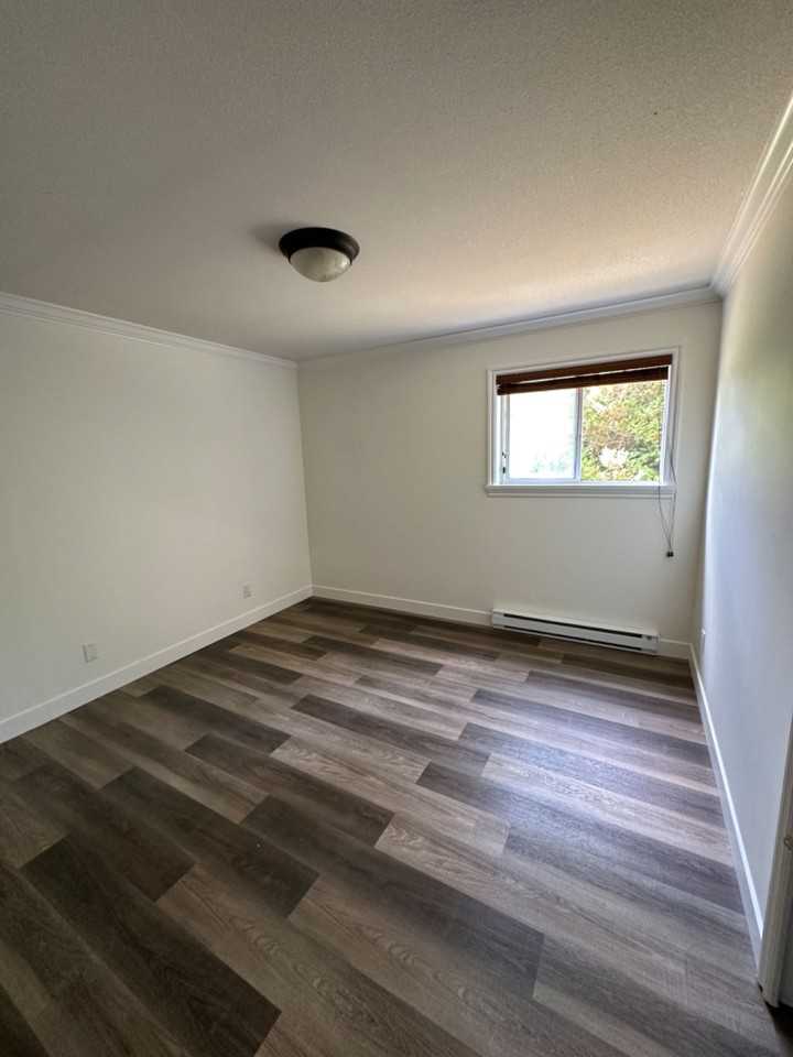 7990 Willard Street - Photo 3 of 9