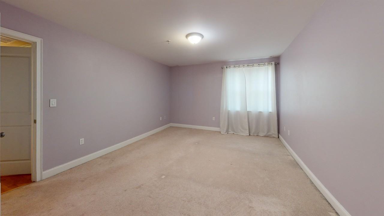 145 Hancock St #205 - Photo 5 of 8