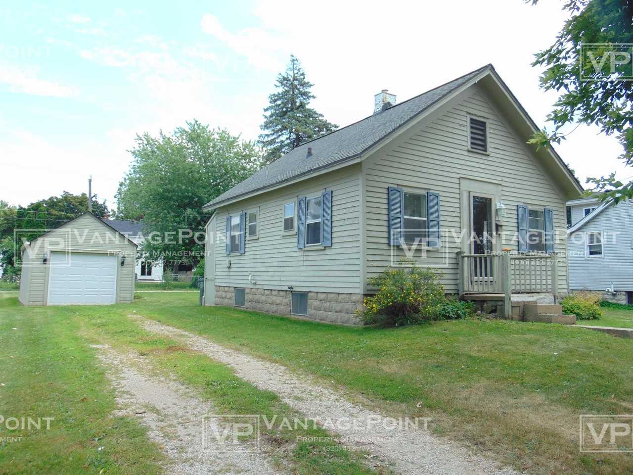 501 S Huron St #1 - Photo 2 of 17