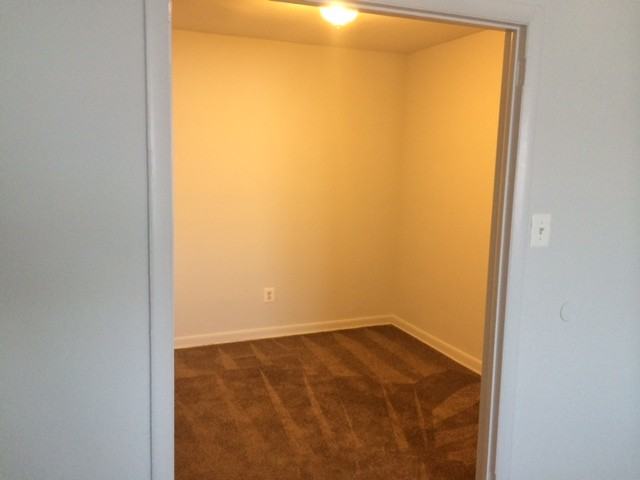 Williamsburg Apartments - Photo 4 of 12