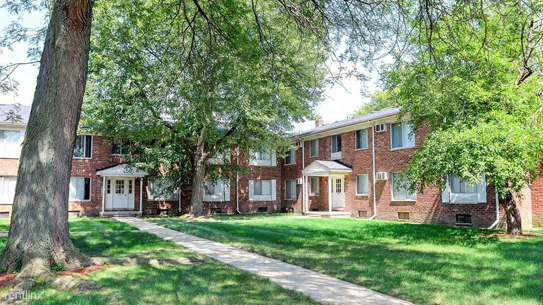 Kelly Square Apartments 32870 Kelly Rd, Roseville, MI 48066 Zumper