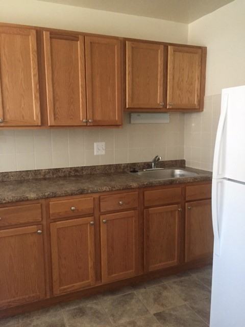 Jeffersonian Apartments - Photo 5 of 9