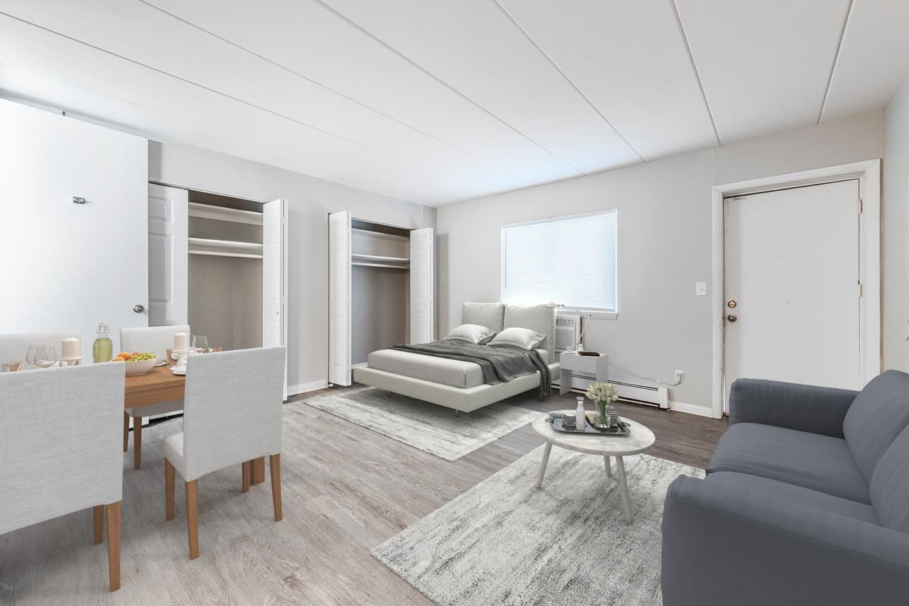 Alphada Place - Photo 3 of 54