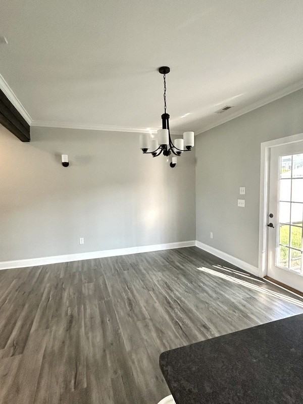728 Robert Moses Dr - Photo 3 of 26