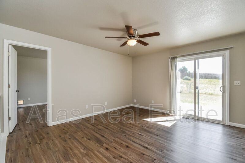 5640 Almont Ave - Photo 2 of 20