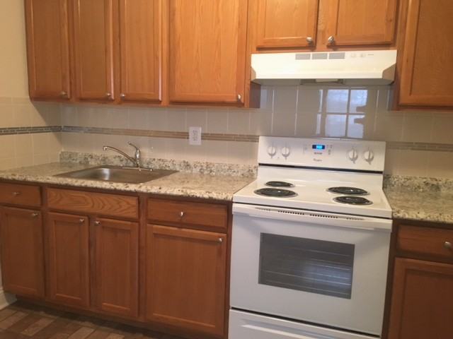 Monticello Apartments - Photo 2 of 9