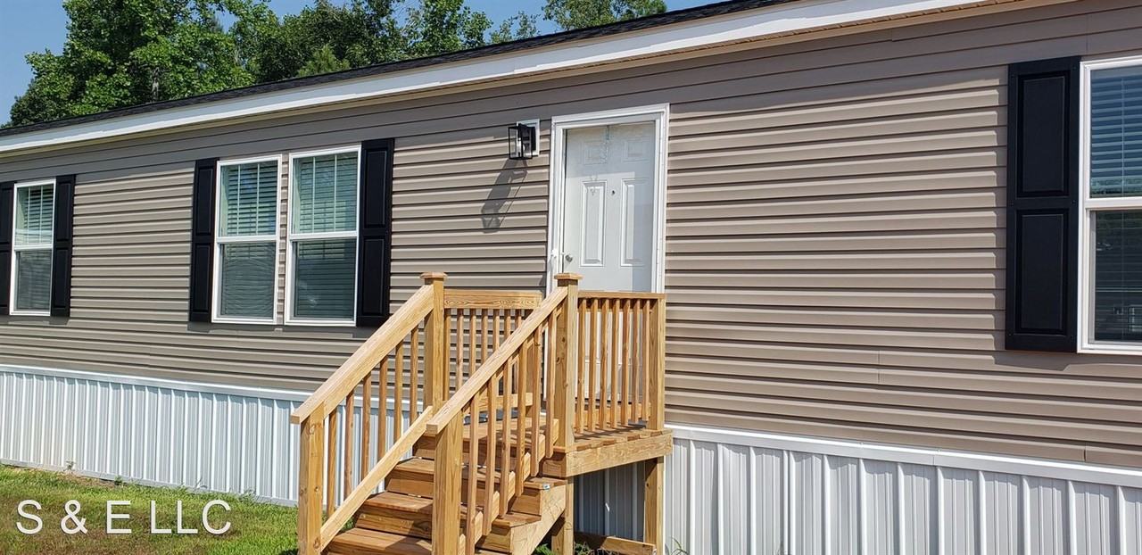 Hampton Village - Photo 2 of 5