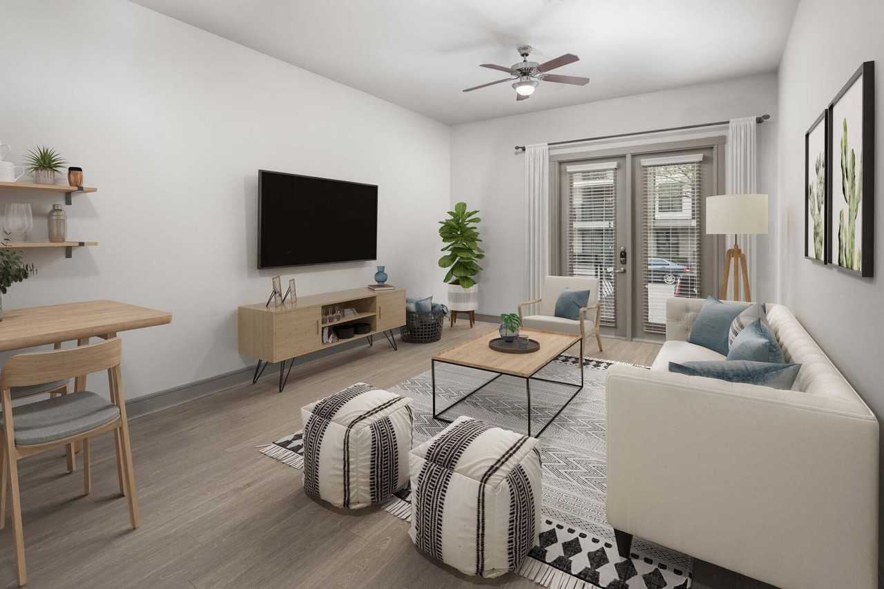 Camden Belmont - Photo 5 of 50