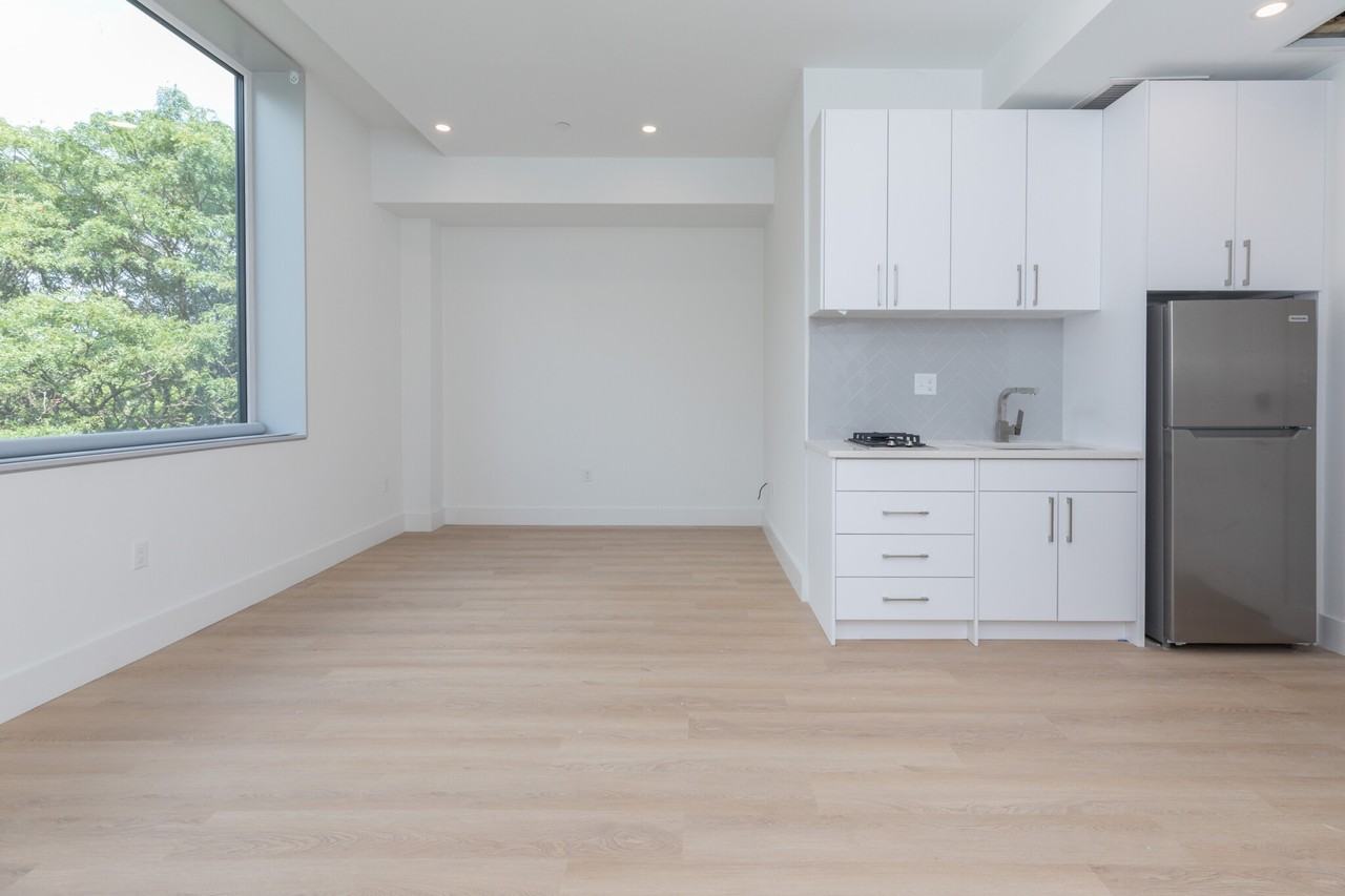 Harrison Ave #209 - Photo 4 of 13