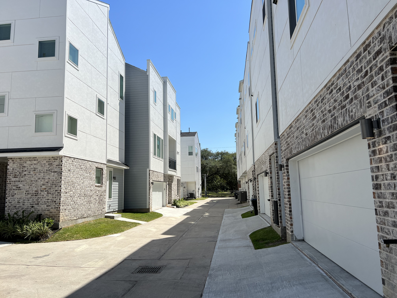 ACODA Midtown - Photo 6 of 10