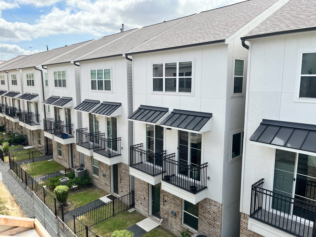 ACODA Post Oak - Photo 4 of 9