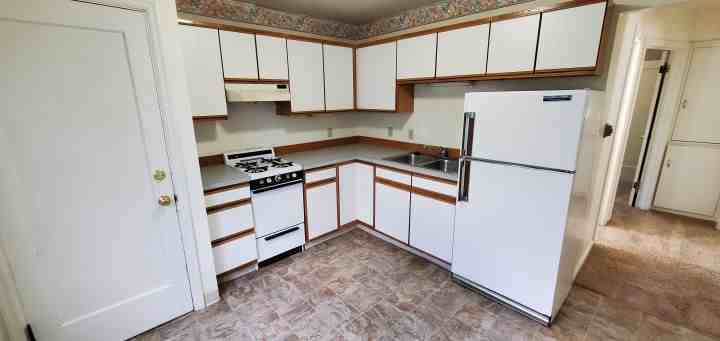 1034 N 24th St - Photo 3 of 7