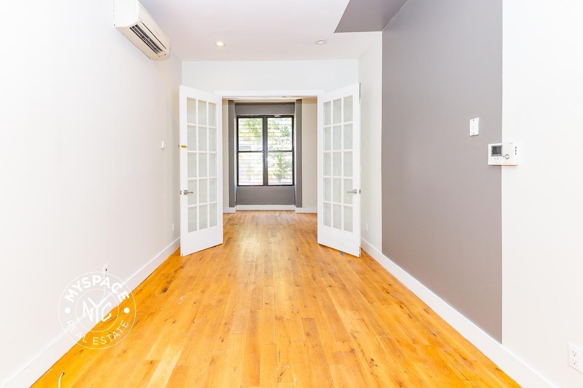 184 Suydam St #1R - Photo 2 of 16