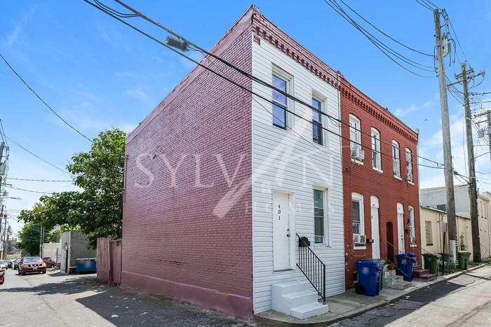 401 S Dean St - Photo 3 of 16