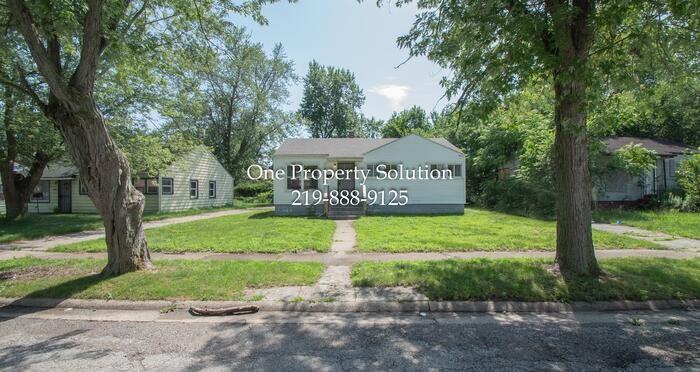 4409 E 11th Ave - Photo 2 of 20