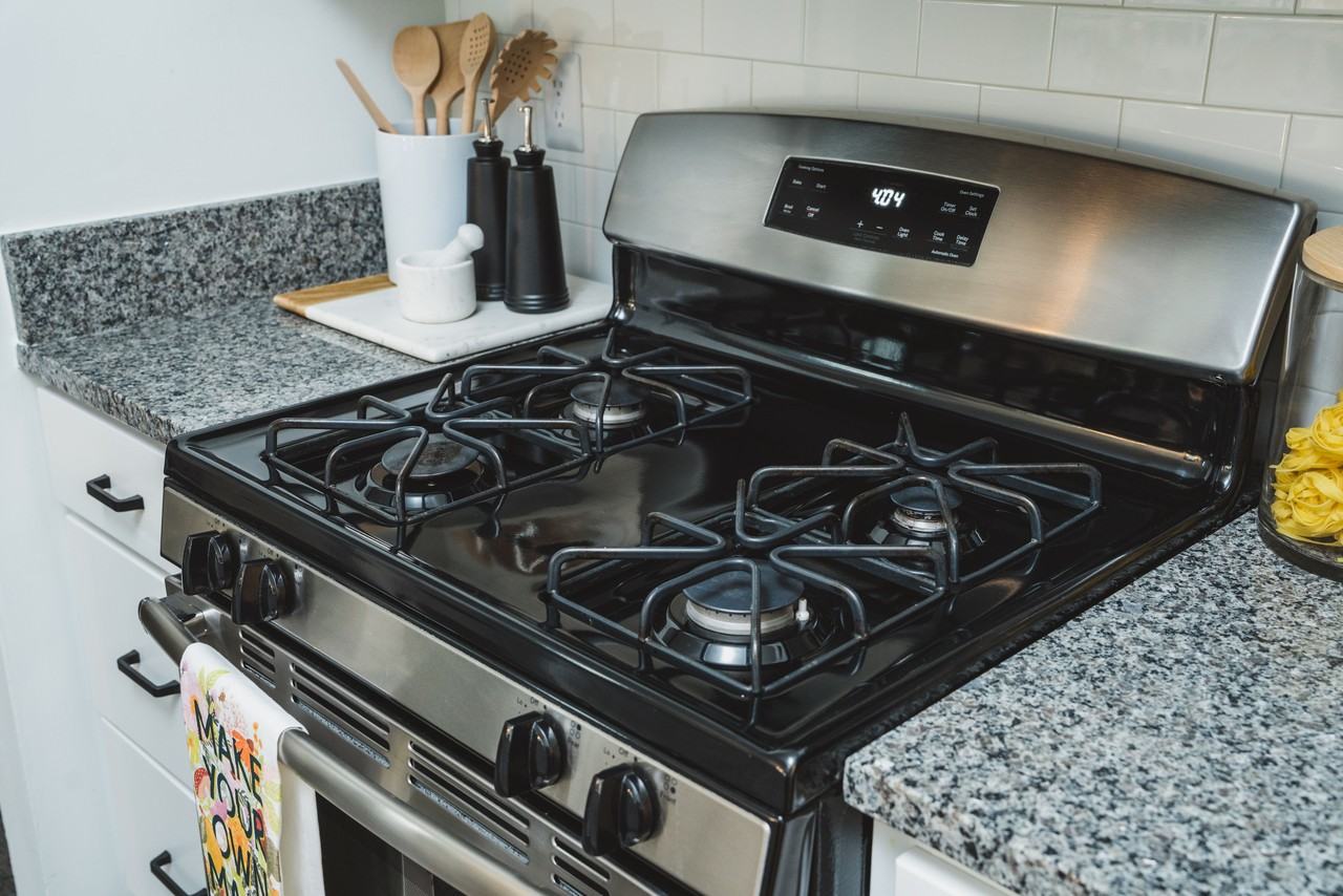 Alister Lake Lynn - Photo 5 of 32