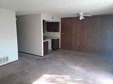 Club One - Aarons Courtyard - Photo 5 of 10