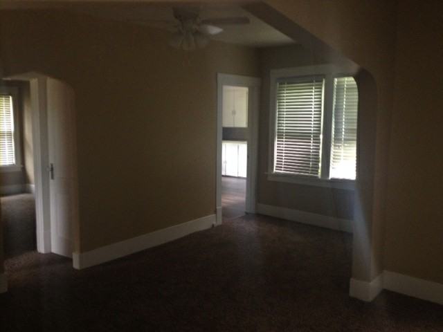 7613 Maple St - Photo 3 of 11