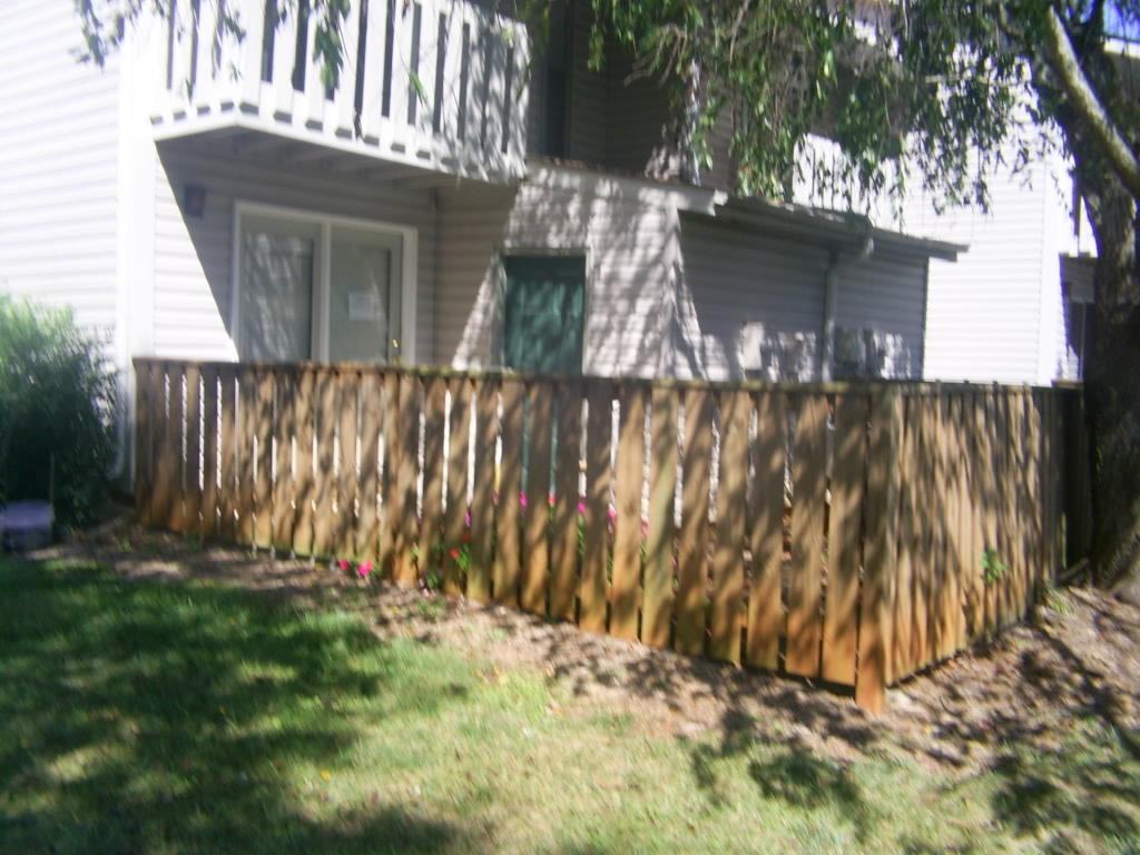 3757 Heathrow Dr - Photo 2 of 6