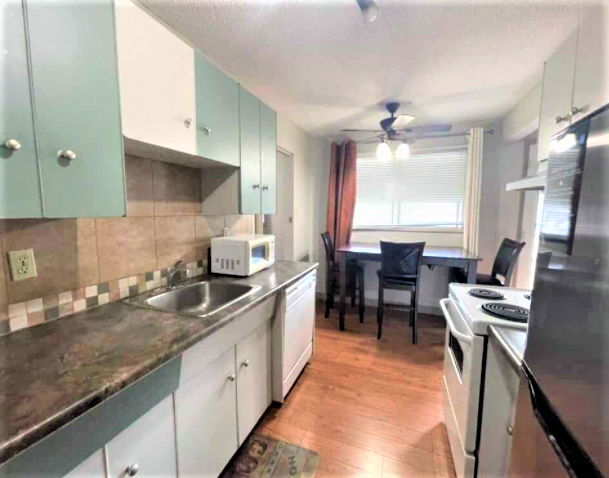 7945 203 - Photo 7 of 18