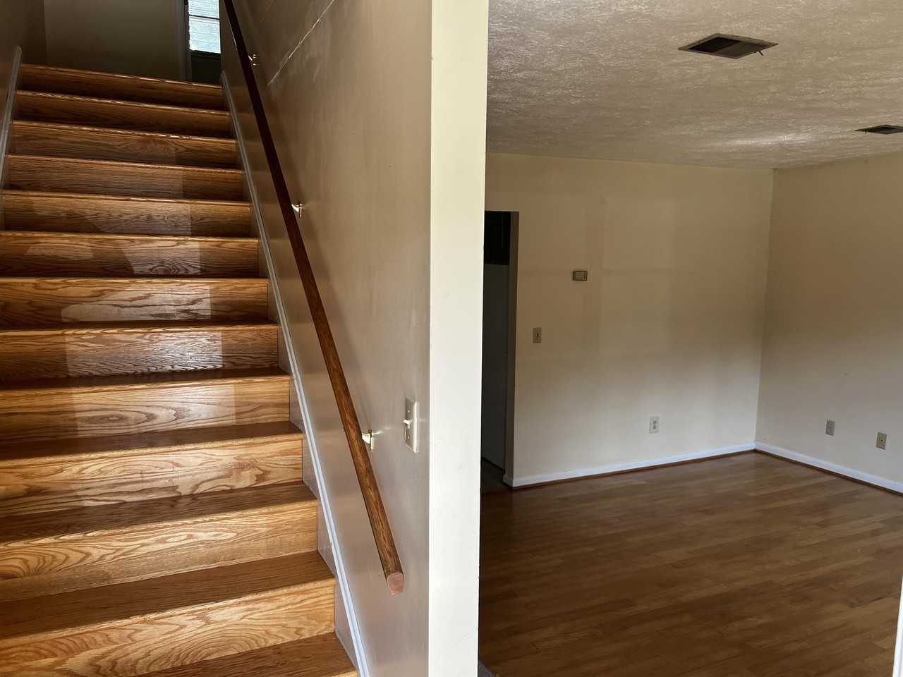 236 Trimble Ave #1 - Photo 3 of 11