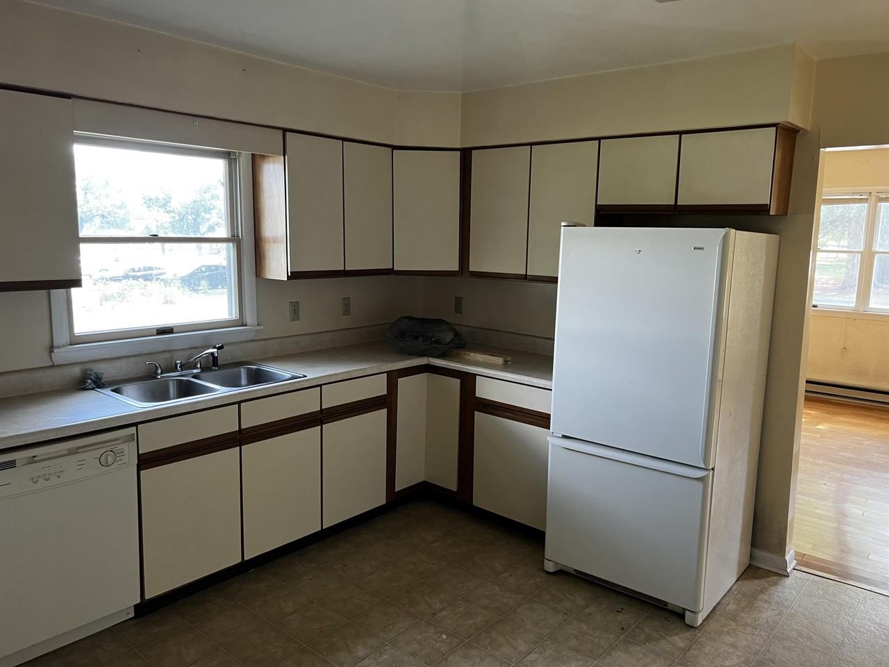 236 Trimble Ave #1 - Photo 6 of 11