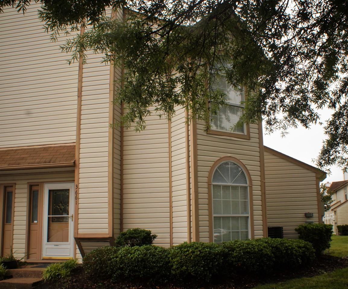 3661 Essex Pond Quay - 1 #1 - Photo 2 of 38