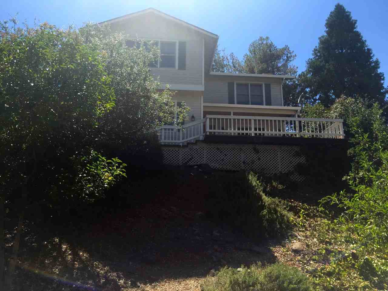 105 David Dr - Photo 2 of 13