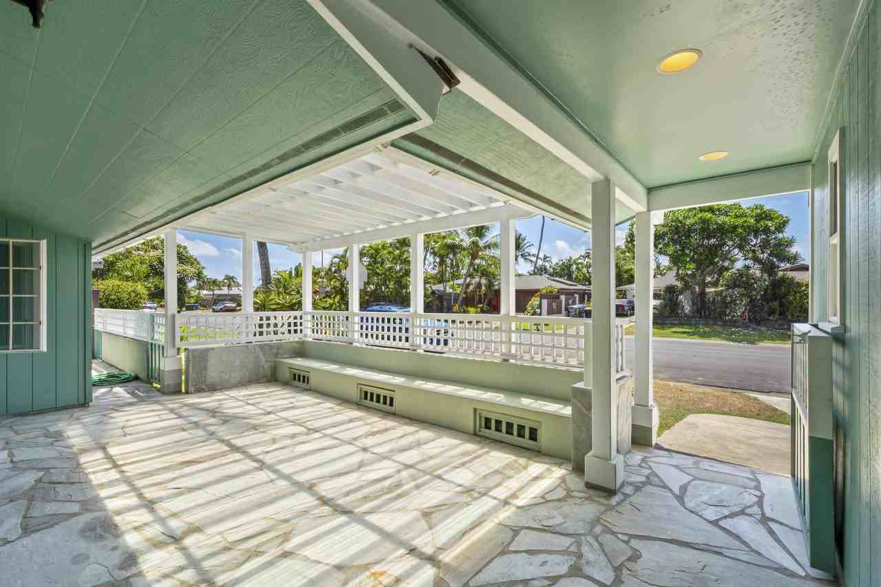 249 Ilihau St #1 - Photo 2 of 31