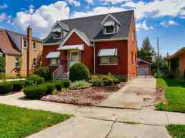 featured image of 9337 S Richmond Ave