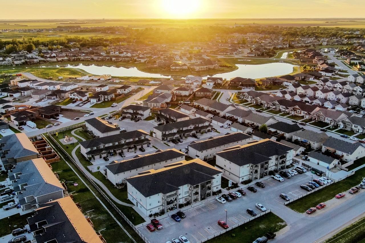 Sixth Ave. Towers - Photo 2 of 35