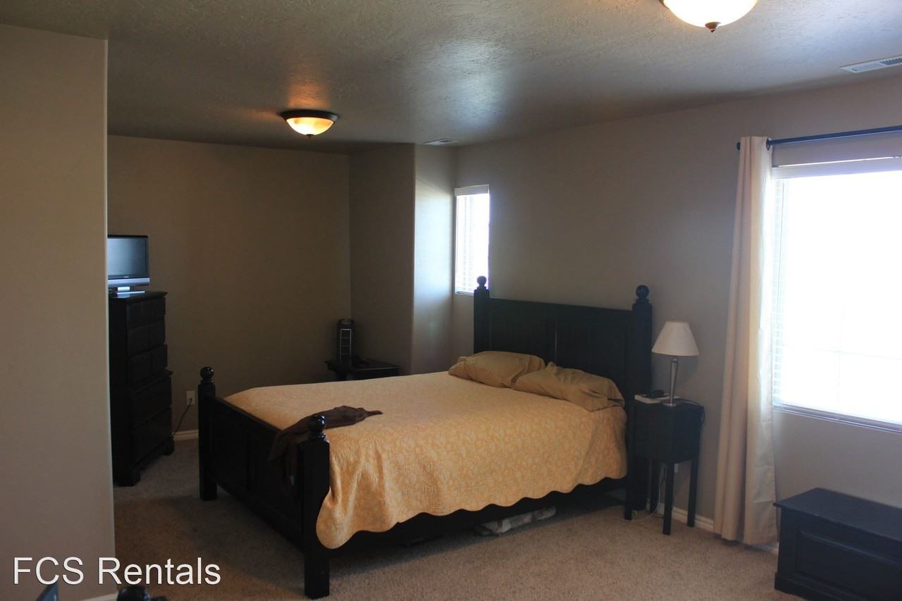 428 E Brigham Rd - Photo 2 of 17