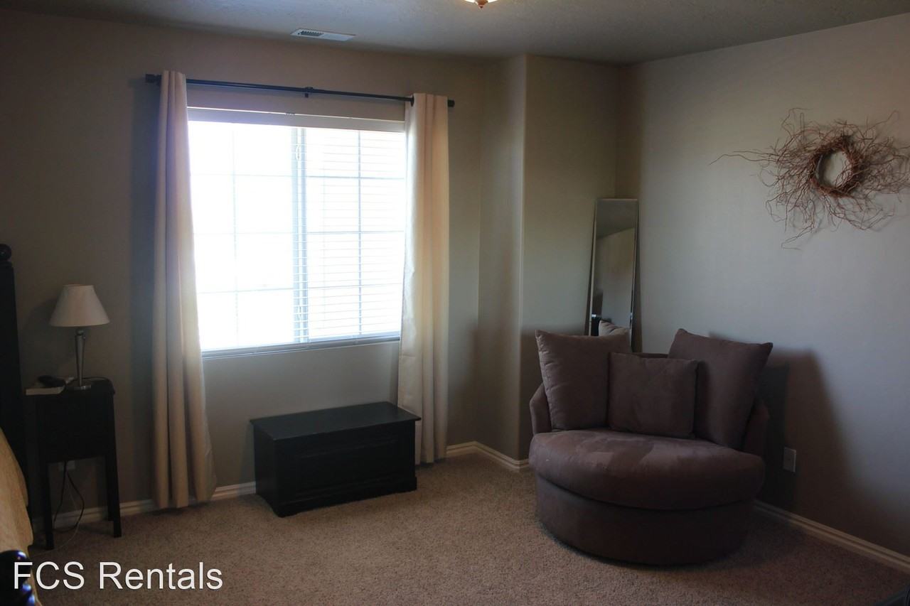 428 E Brigham Rd - Photo 3 of 17
