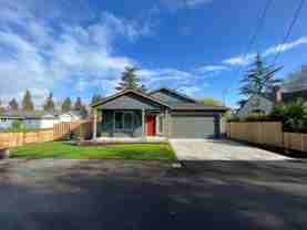 2087 Se Silver Springs Rd - Photo 1 of 1