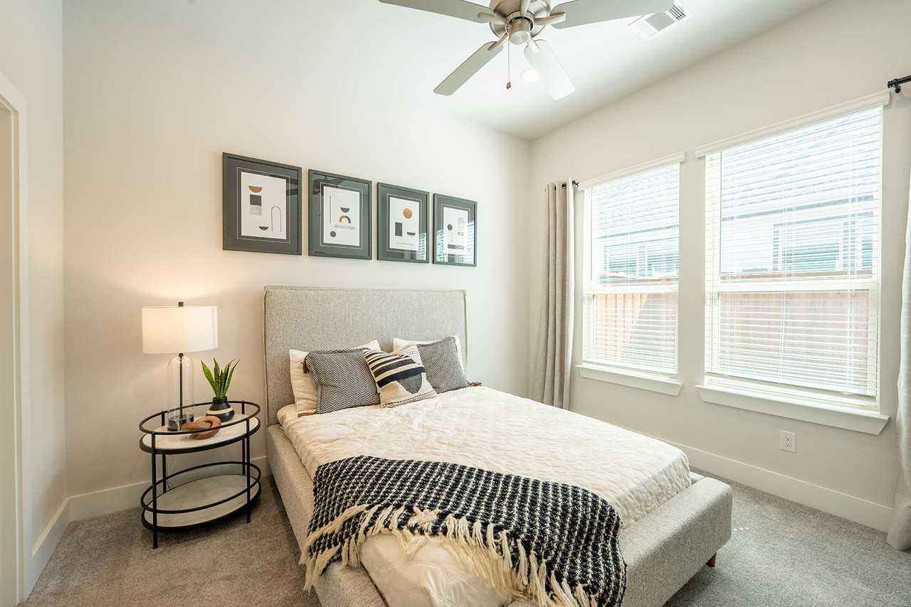 Mission Town Square - Photo 3 of 14