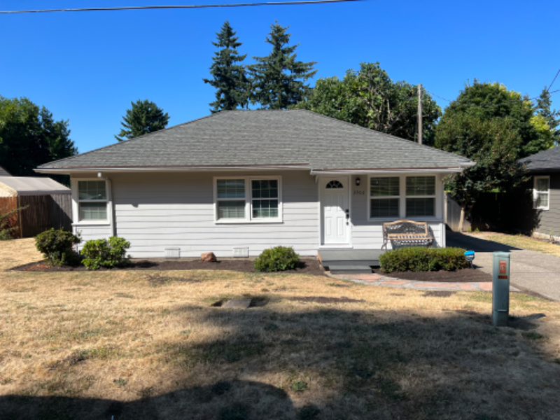 3302 Unander Ave - Photo 2 of 37