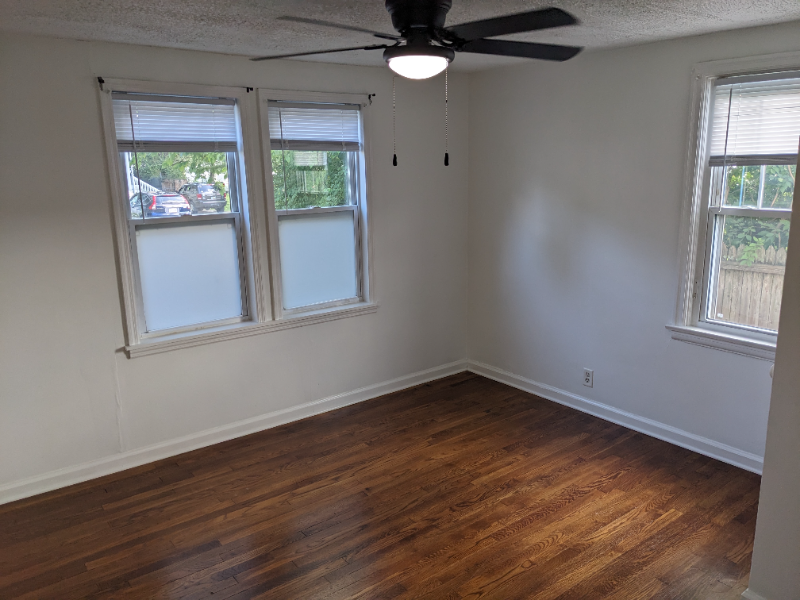 4610 Belleview Ave - Photo 6 of 20