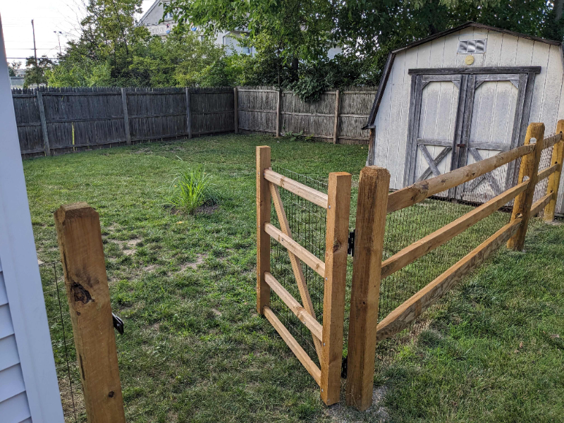 4610 Belleview Ave - Photo 3 of 20