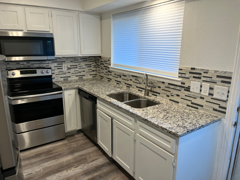 19 E Mountain Creek Ct #9 - Photo 3 of 19